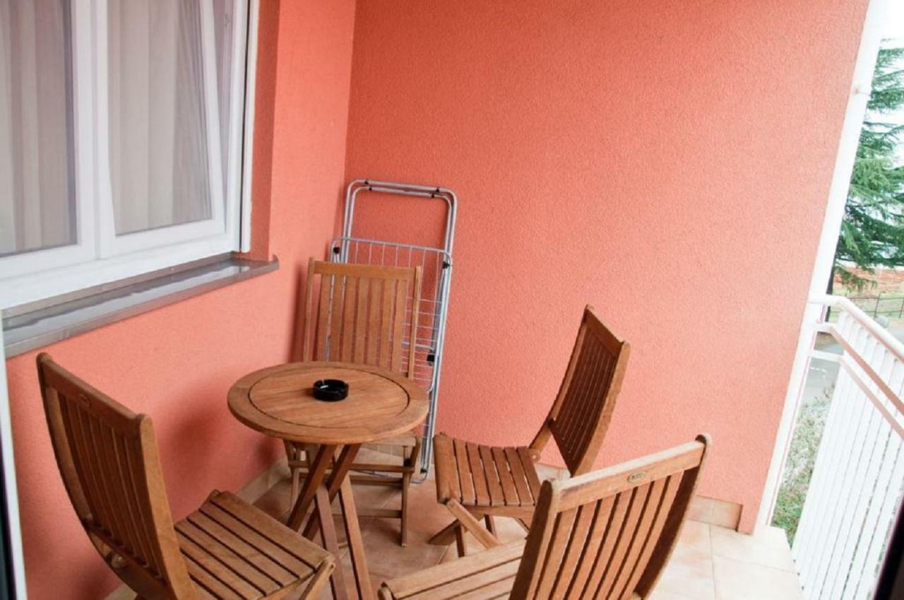 Roza Apartment Novigrad Istria Εξωτερικό φωτογραφία
